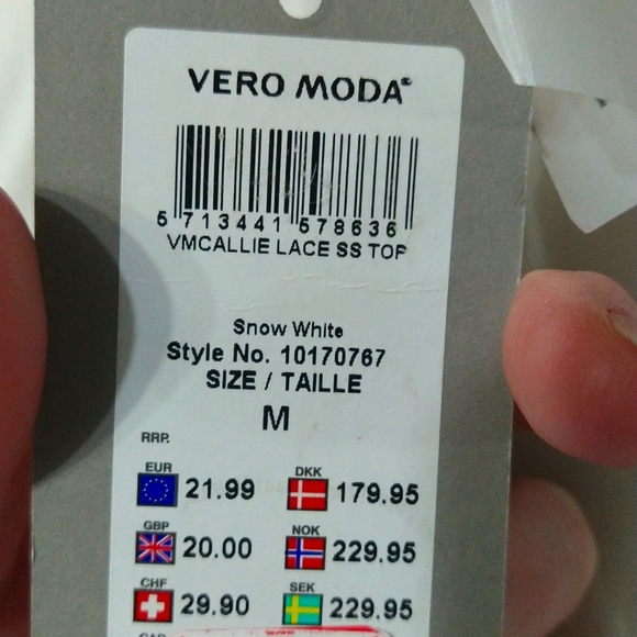 "Callie Lace SS Top" - Picture 3 of 6